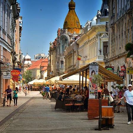 Regim Hotelier Pietonala Oradea Zewnętrze zdjęcie