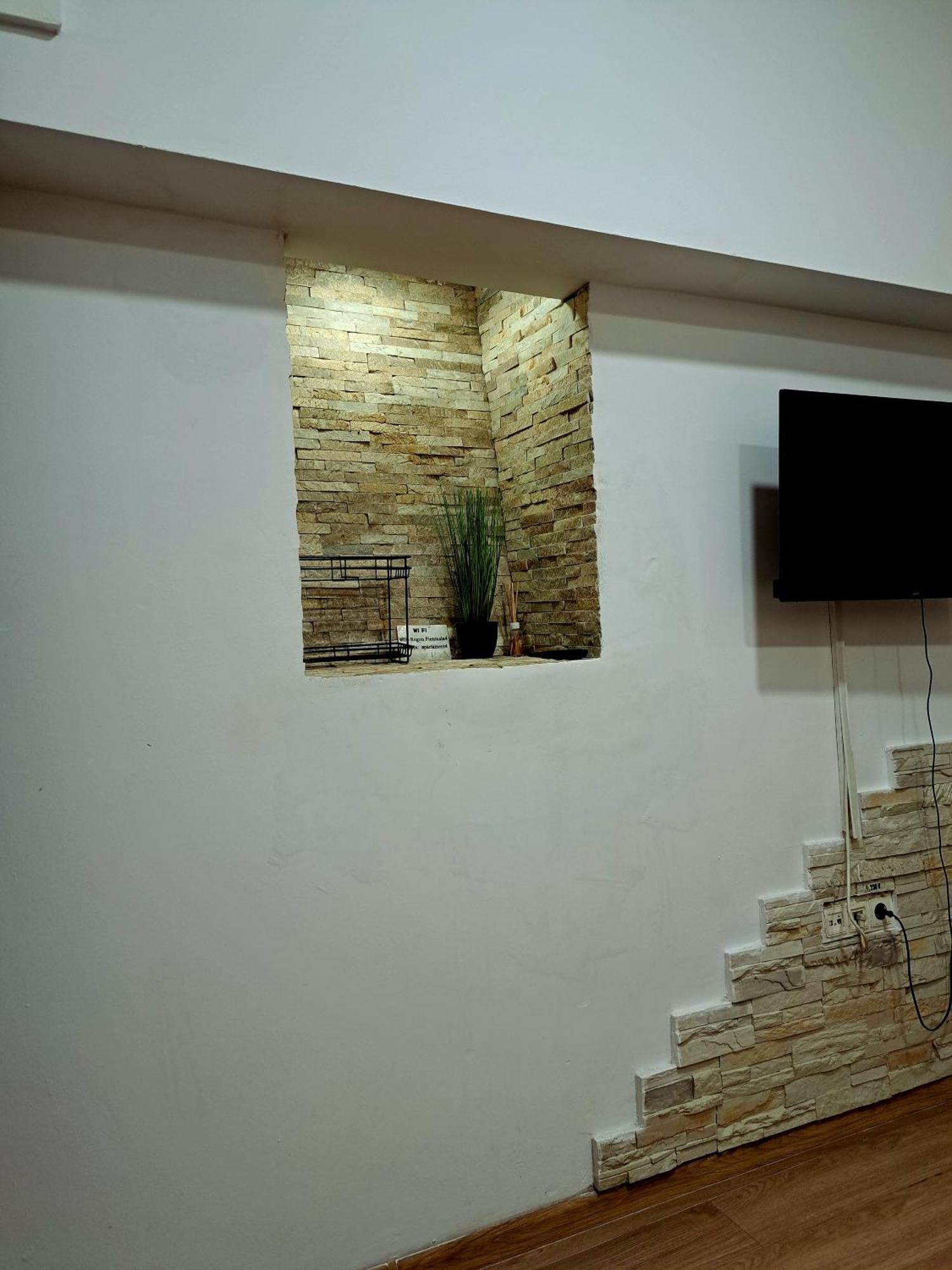 Regim Hotelier Pietonala Oradea Zewnętrze zdjęcie