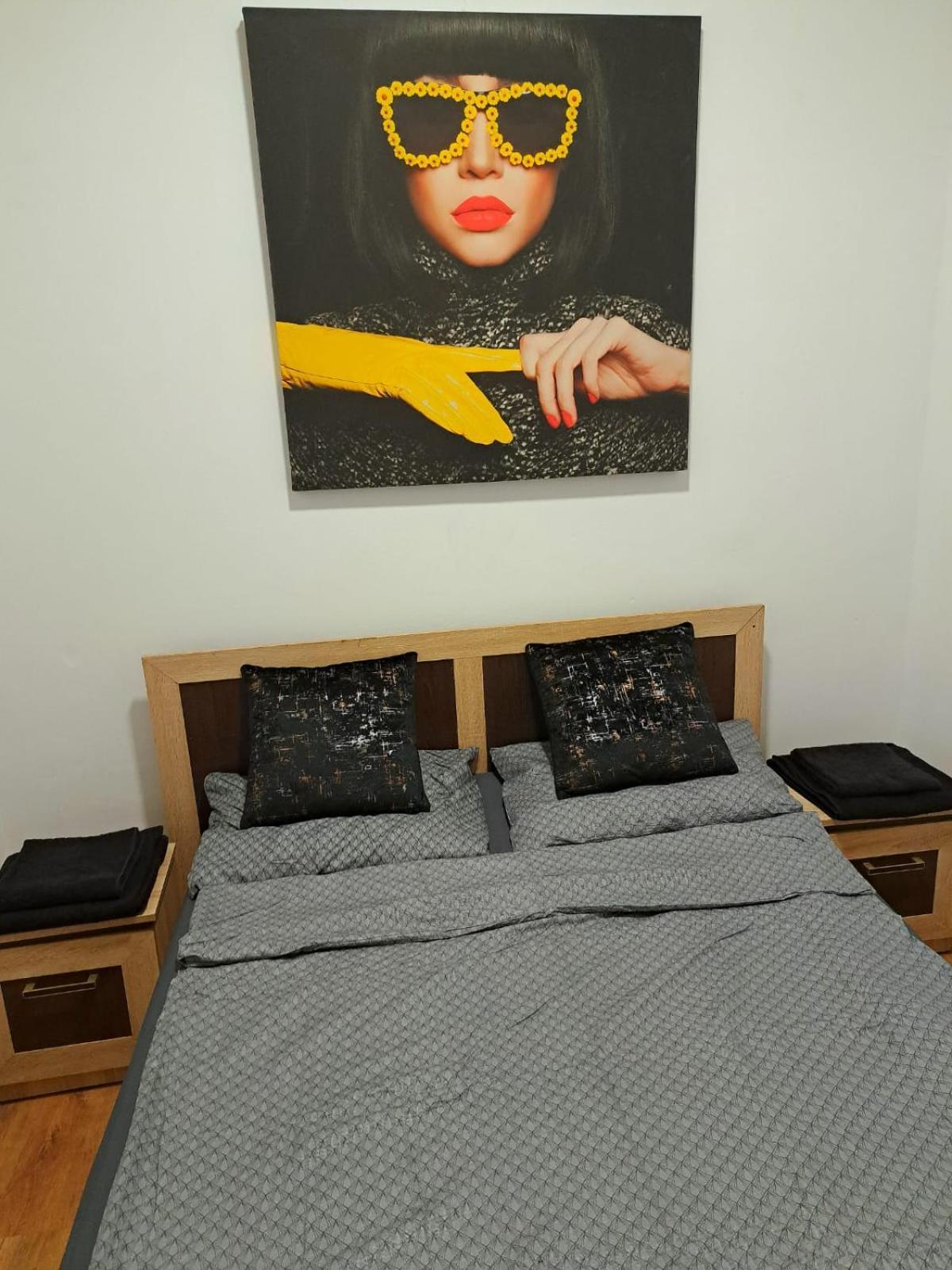 Regim Hotelier Pietonala Oradea Zewnętrze zdjęcie